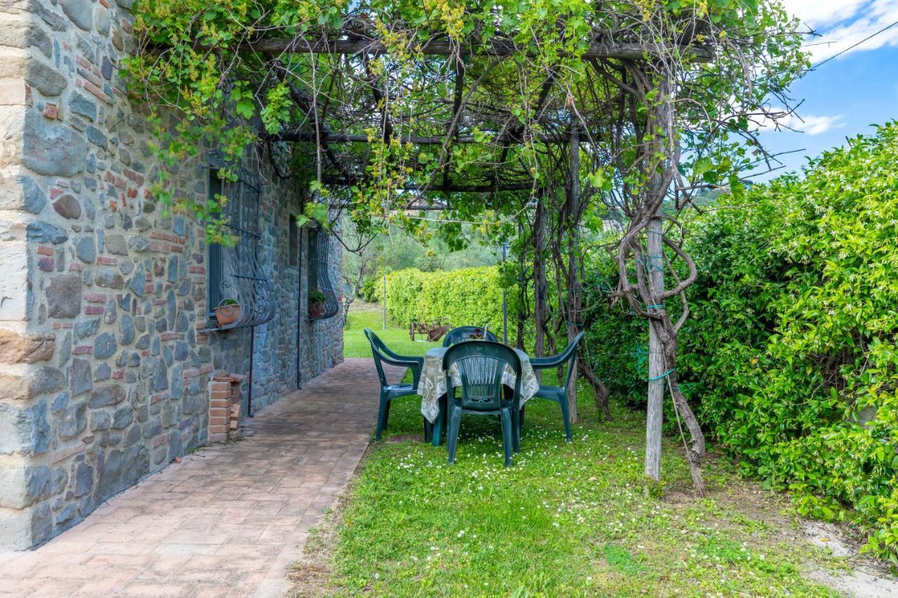 La Casa Medioevale Bed & Breakfast Lamporecchio Eksteriør bilde
